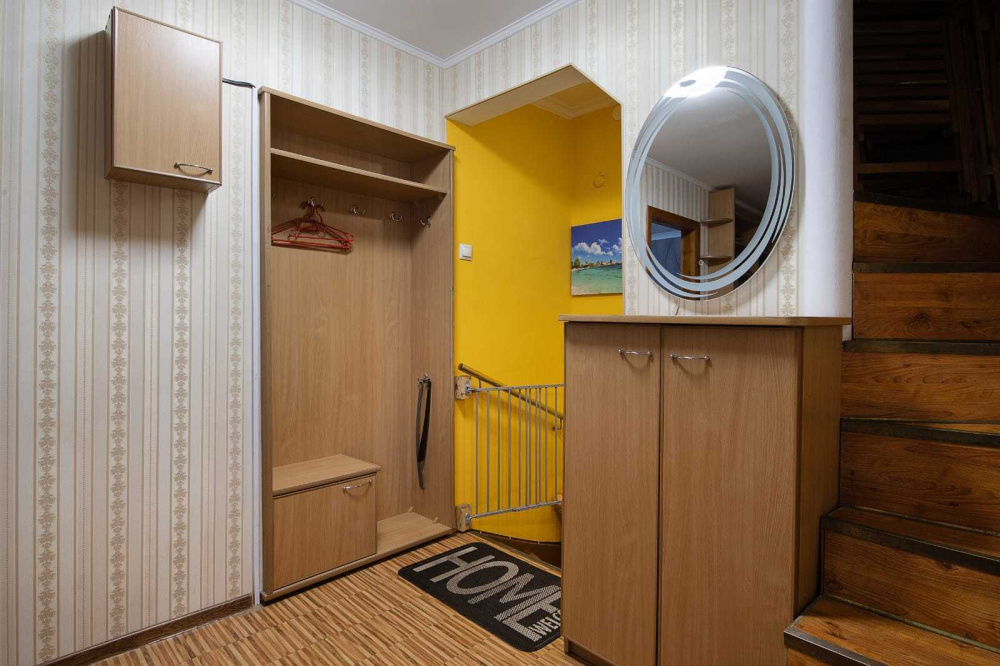 "В истopичеcкoм мecте" 4х-комнатная квартира в Калининграде - фото 12