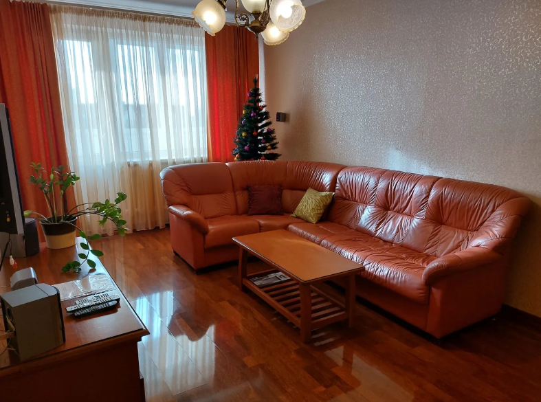 3х-комнатная квартира Клиническая 12 в Калининграде - фото 1