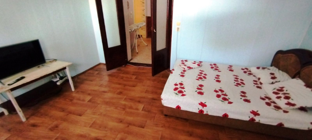 2х-комнатная квартира Татарская 25 в Евпатории - фото 4