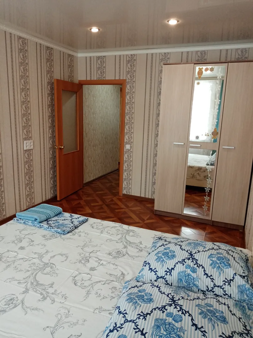 "Отличная" 2х-комнатная квартира в Учалах - фото 2