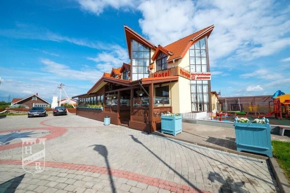 "Хойригер" спа-отель в д. Иннолово (Петергоф) - фото 1