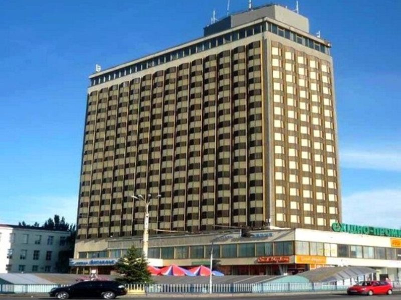 "Луганск" гостиница в Луганске - фото 1