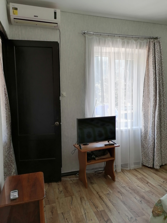"Ирина" 4х-комнатная квартира в Гаграх - фото 6