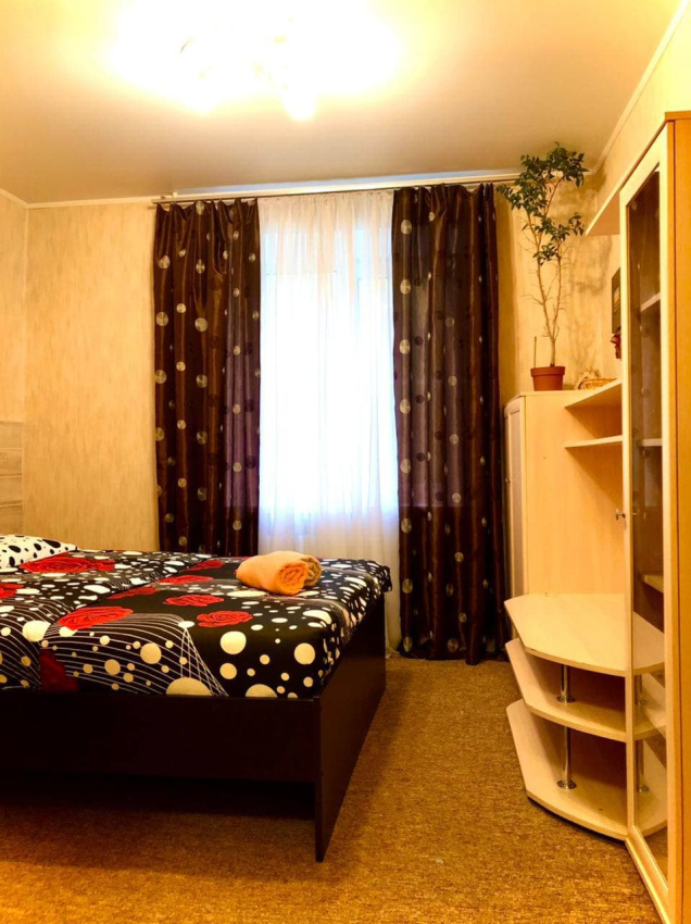 "RELAX APART просторная с раздельными комнатами и балконом" 2х-комнатная квартира в Химках - фото 1