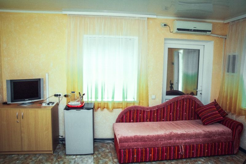 "Villa Black Sea" мини-гостиница в п. Героевское (Керчь) - фото 14