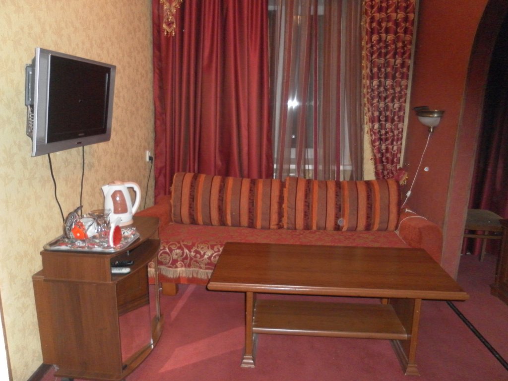 "Центральная" гостиница в Чаплыгине - фото 2