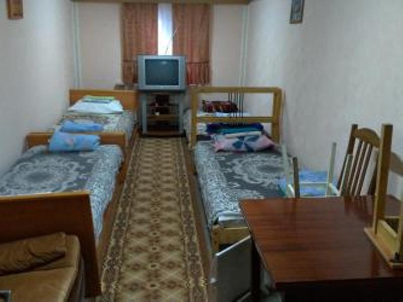 "Уют" гостевой дом в Мирном - фото 3