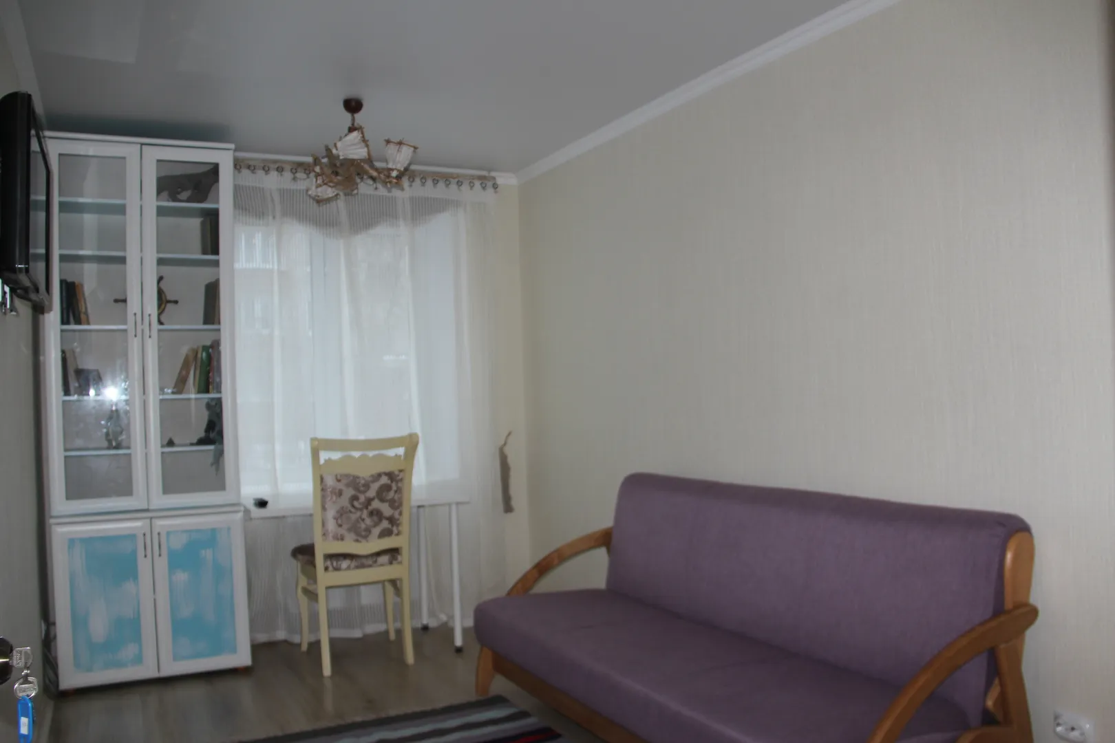 "Уютная в центре" 2х-комнатная квартира в Петергофе - фото 11