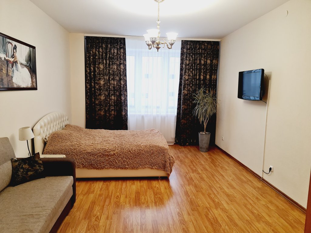 2х-комнатная квартира Кузбасской Дивизии 24 в Пскове - фото 1