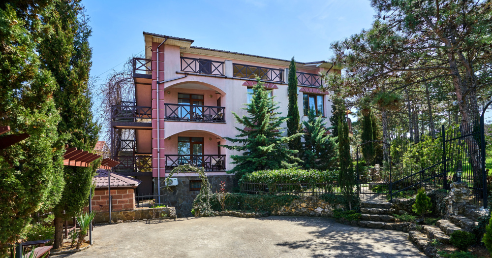 "Вилла Сова" гостевой дом в Севастополе - фото 1