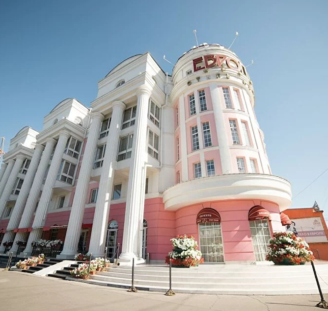 "Европа" отель в Иркутске - фото 1