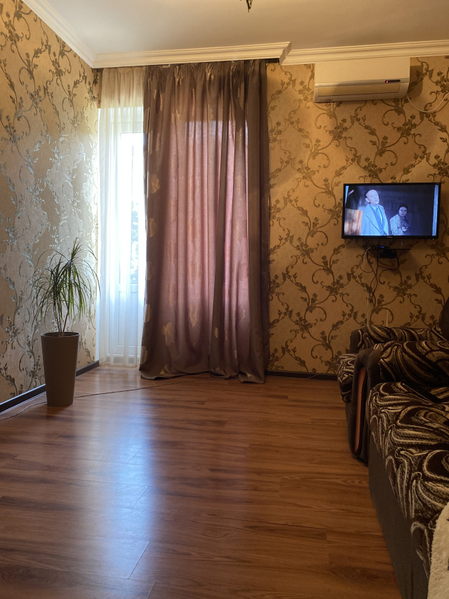 2х-комнатная квартира Гумистинская 36 в Сухуме - фото 4