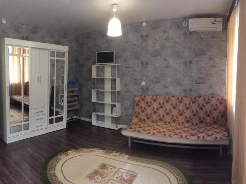 Квартира-студия Клары Цеткин 35 в Туапсе - фото 7