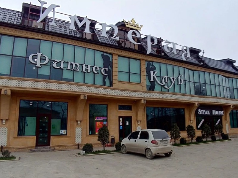 "Империя" гостиница в Кизляре - фото 1