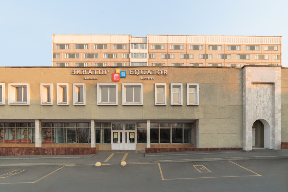 "Экватор" отель во Владивостоке - фото 1