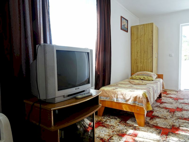 "Полтава" гостевой дом в с. Оленёвка (Черноморское) - фото 35