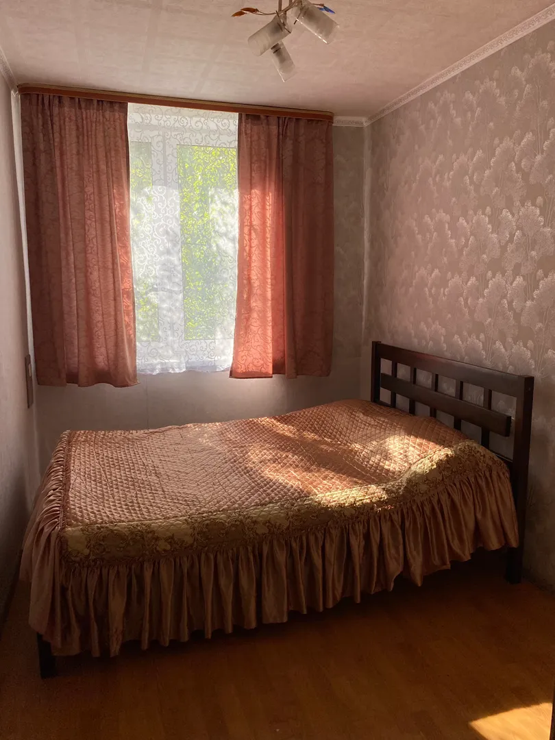 "Всё в шаговой доступности" 3х-комнатная квартира в Медвежьегорске - фото 1