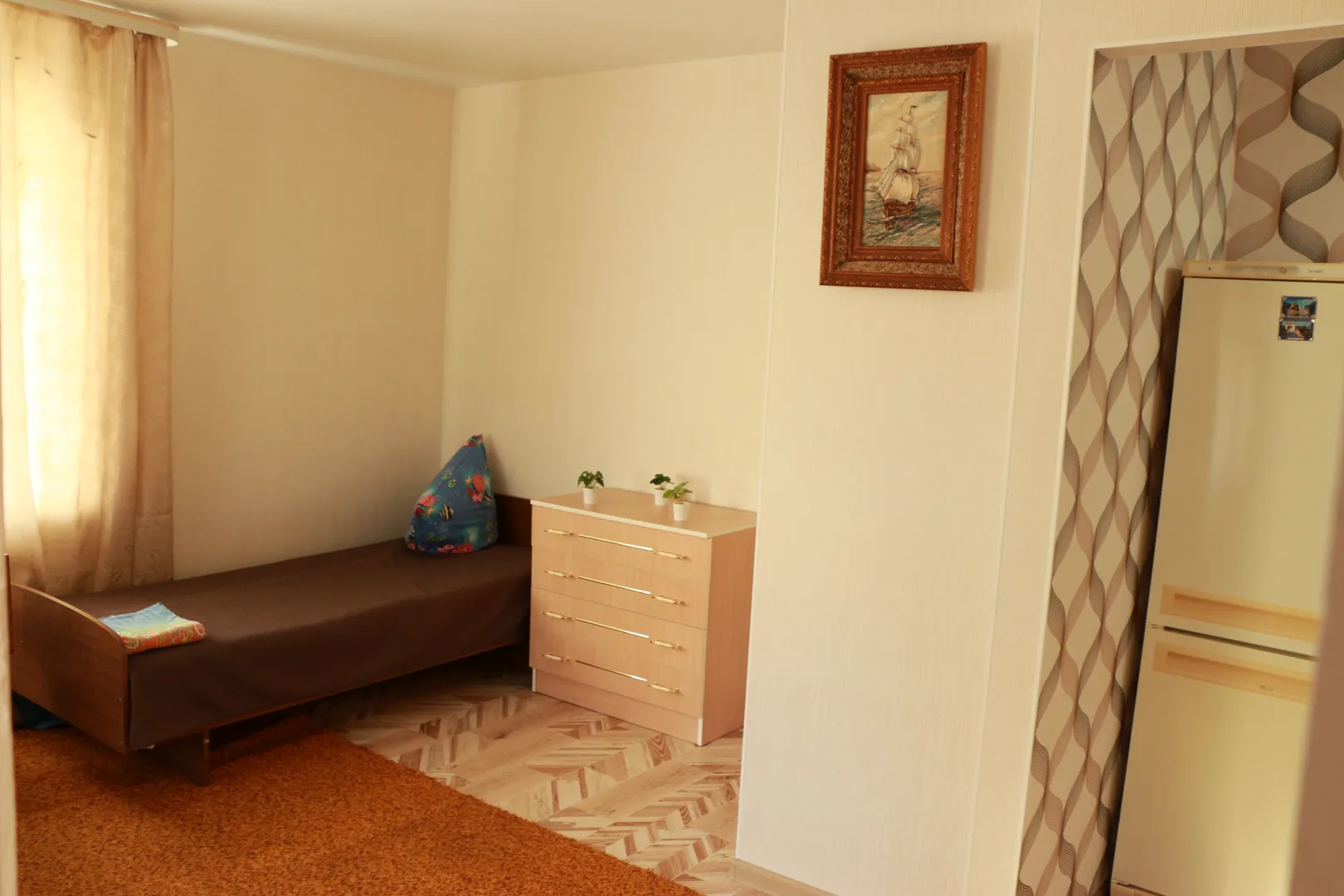 "Уютная в центре города" 1-комнатная квартира в Жирновске - фото 2