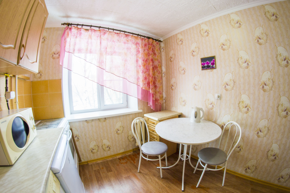 1-комнатная квартира Иртышская 15Б в Омске - фото 6