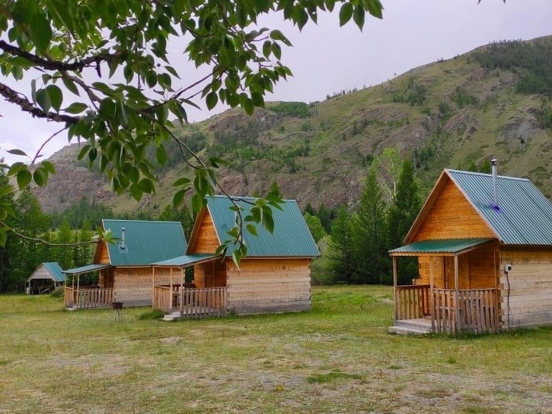 "Софийская поляна" база отдыха в Чаган-Узуне - фото 1