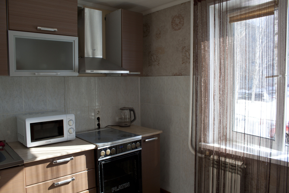"Теплая в Центре Города" 1-комнатная квартира в Нижневартовске - фото 4
