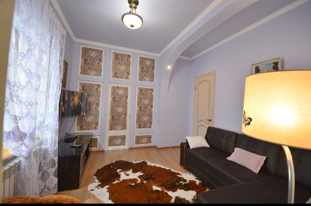 "Квартиры в домах с историей" 2х-комнатная квартира в Ялте - фото 4