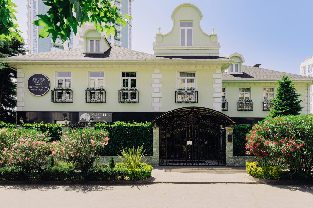 "Green House Detox & SPA Hotel" отель в Сочи - фото 1