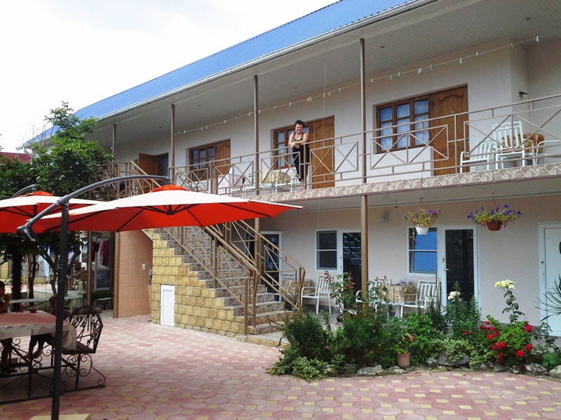 "Анаида" мини-гостиница в Гаграх - фото 1
