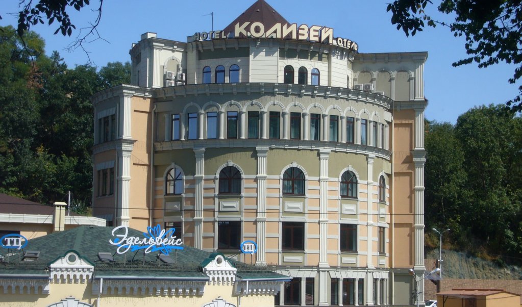 "Колизей" гостиница в Кисловодске - фото 2