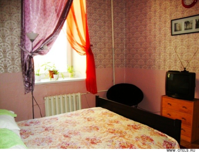 "Красный коврик" хостел в Санкт-Петербурге - фото 1