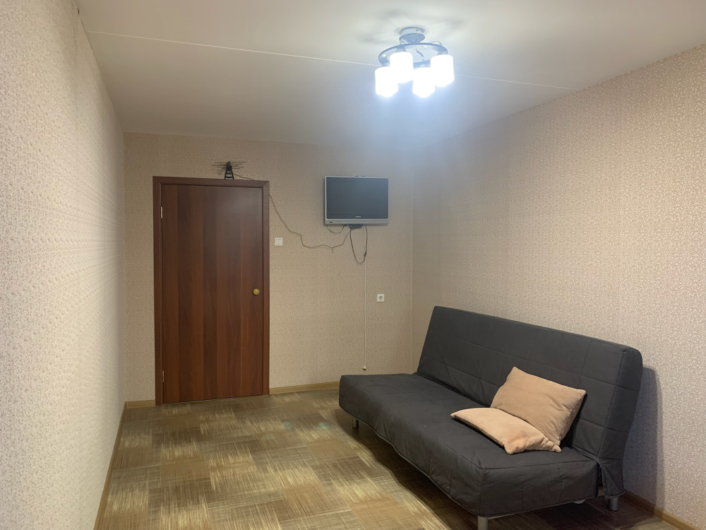 1-комнатная квартира Каменный Цветок 4к1 в г. Сысерть - фото 8