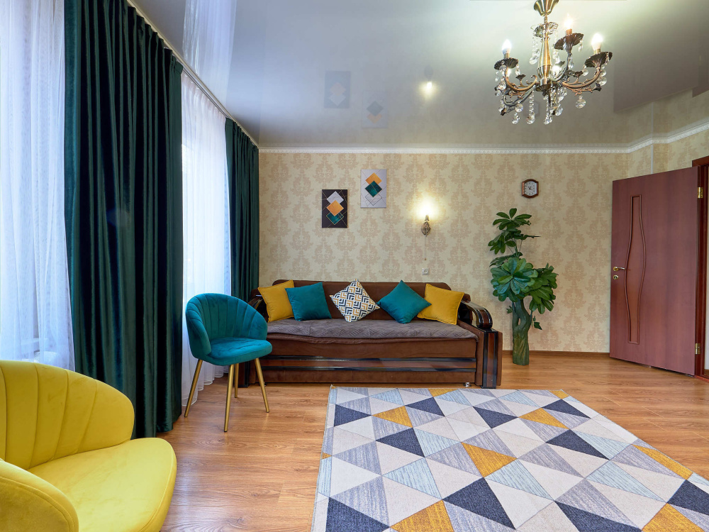 "Уютная на Ермолова 6" 2х-комнатная квартира в Кисловодске - фото 1