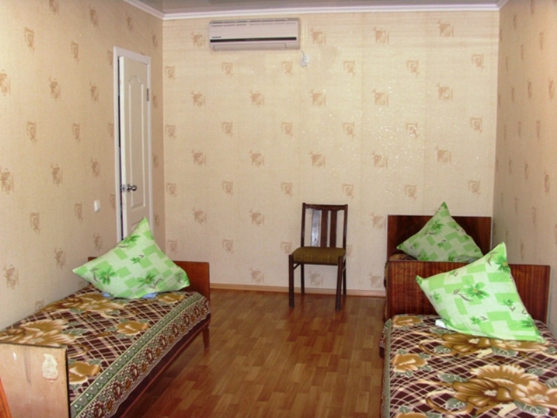 "Место под Солнцем на Дачной" мини-гостиница в п. Молочное (Евпатория) - фото 3