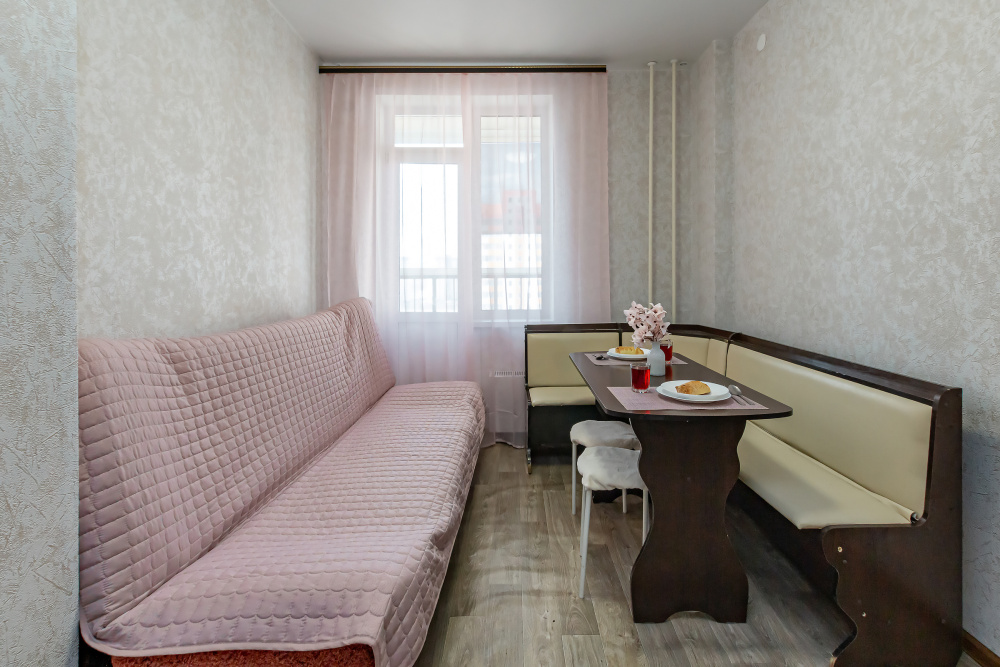 2х-комнатная квартира Балтийская 99 в Барнауле - фото 18