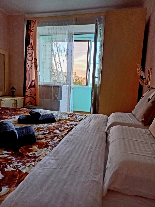 "Просторная и уютная" 2х-комнатная квартира в Волгограде - фото 14
