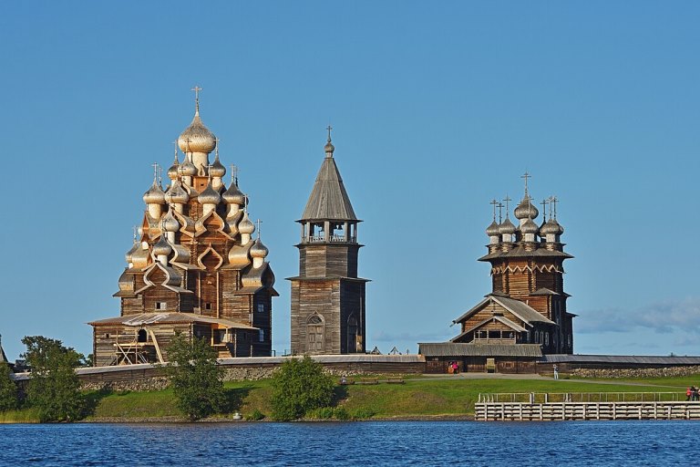 1136px-KizhiPogost_008_1081.jpg 1136px-KizhiPogost_008_1081.jpg