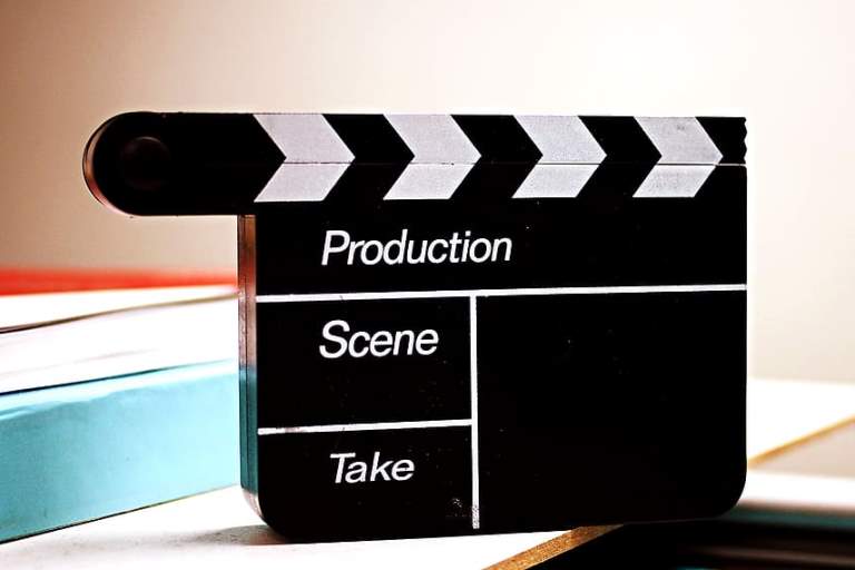 filming-indoors-photography-wooden.jpg filming-indoors-photography-wooden.jpg
