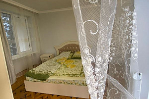 Отдых в Абхазии у моря, 3х-комнатная Чачба 3 кв 32 у моря