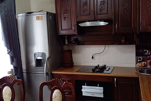 Отдых в Абхазии без питания, 3х-комнатная Аиааира 124 кв 52 без питания - забронировать