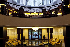 Гостиницы Оренбурга с бассейном, "Лада" с бассейном - фото