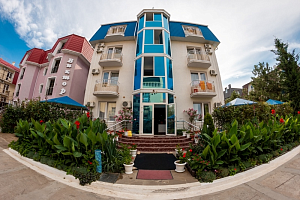 Отели Николаевки рядом с пляжем, "Коттедж №32 Чудесный" рядом с пляжем - фото