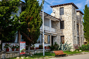 Апарт-отели в Сухуме, "Дэм" мини-отель апарт-отель - цены