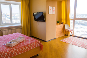 Гостиницы Чебоксар рядом с аэропортом, 2х-комнатная Академика Крылова 5 у аэропорта - раннее бронирование