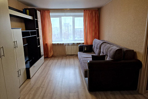 Квартиры Ярославля 2-комнатные, 2х-комнатная Городской Вал 5 2х-комнатная - снять