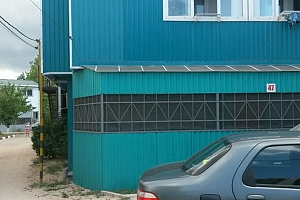 Гостиницы Азовского моря с аквапарком, гостевойик на базе отдыха "Платан" с аквапарком - фото