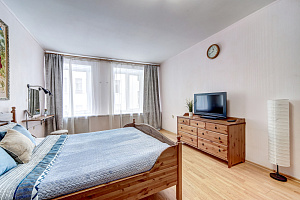 Отели Ленинградской области у озера, 2х-комнатная Садовая 32 у озера - цены