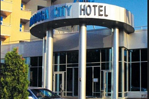 Гостиницы Елабуги с бассейном, "Alabuga-City" с бассейном - фото