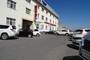 Гостиницы Ессентуков в центре, "Motel ЭЛИССА" в центре - фото