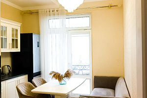 Отели Махачкалы с собственным пляжем, "Стильная" 1-комнатная с собственным пляжем