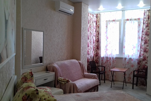 Квартиры Крым на первой береговой линии, квартира-студия Черноморская 1Г на первой береговой линии - цены